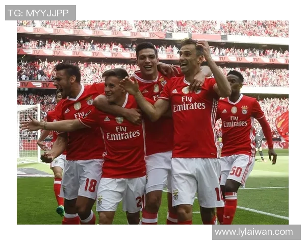 欧联杯精彩对决本菲卡大胜波尔图帽子戏法引爆全场战术解析