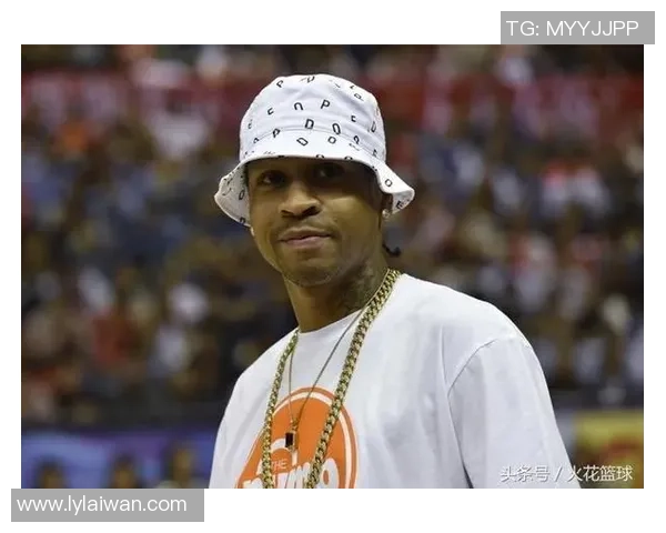 姚明化身动漫搞笑角色带你领略篮球场上的奇趣冒险与欢乐瞬间