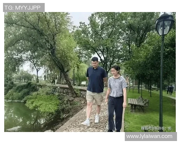 紫原姚明:从篮球场上的巨人到文化交流的桥梁 紫原姚明:从篮球场上的巨人到文化交流的桥梁