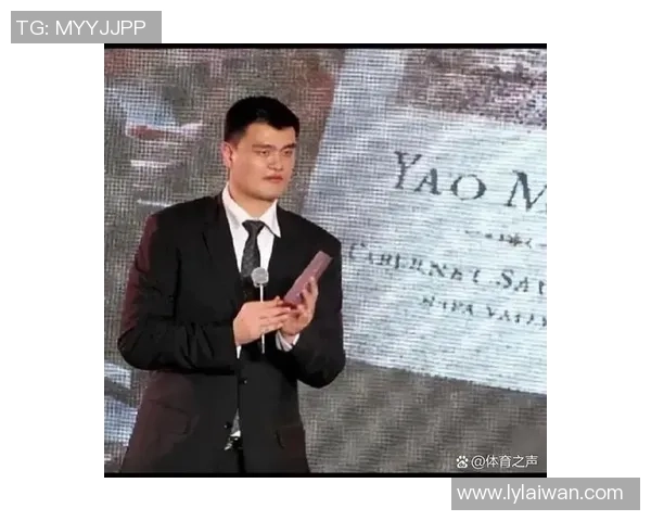 谢峰与姚明的篮球传奇：从球场对决到友谊的深厚纽带