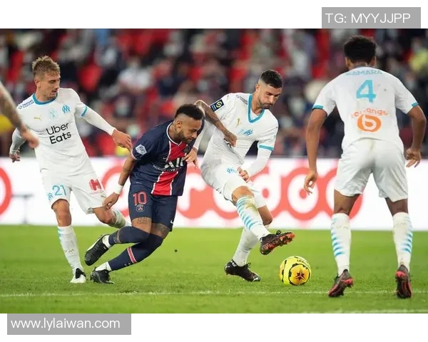 中超激情对决拜仁大胜巴黎圣日耳曼引发转会风波 中超激情对决拜仁大胜巴黎圣日耳曼引发转会风波