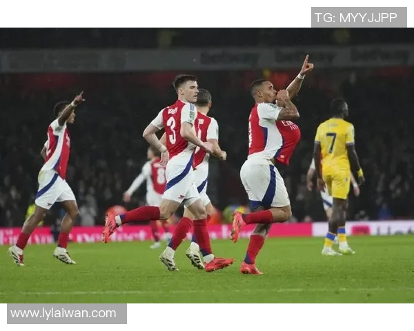 德甲激战阿森纳逆转尤文图斯帽子戏法引爆全场精彩瞬间回顾 德甲激战阿森纳逆转尤文图斯帽子戏法引爆全场精彩瞬间回顾