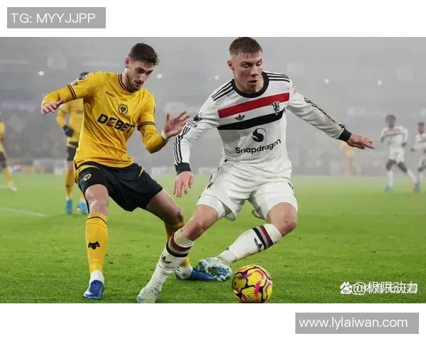 英超精彩对决本菲卡小胜曼联点球大战引发全场热烈反响战术分析揭秘 英超精彩对决本菲卡小胜曼联点球大战引发全场热烈反响战术分析揭秘