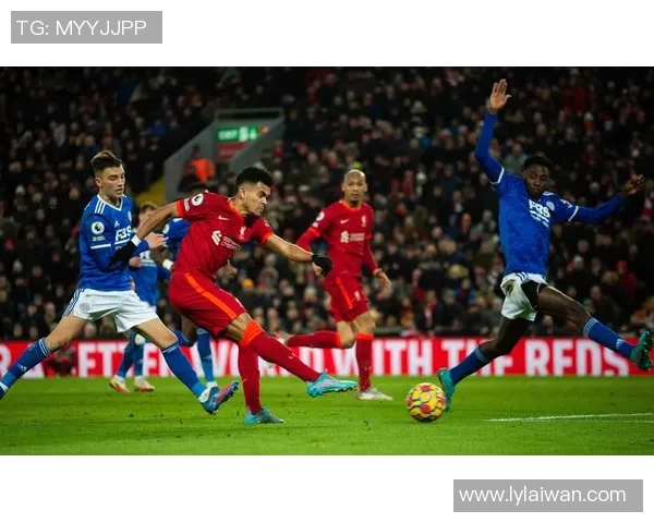 英超激战莱比锡大胜尤文图斯帽子戏法点燃全场激情