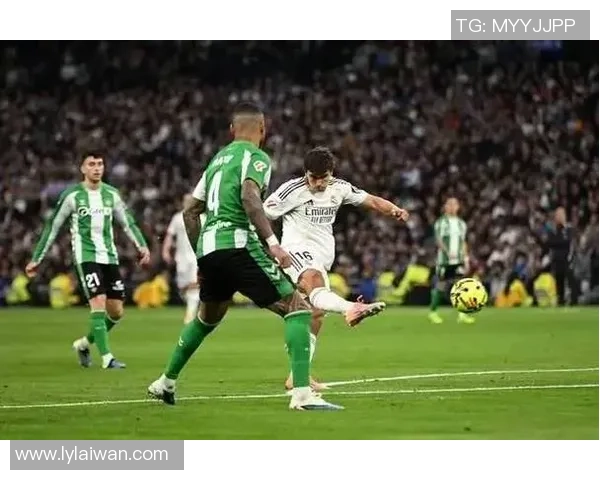 世界杯历史冷门里昂狂胜马竞5比0补时进球点燃全场激情