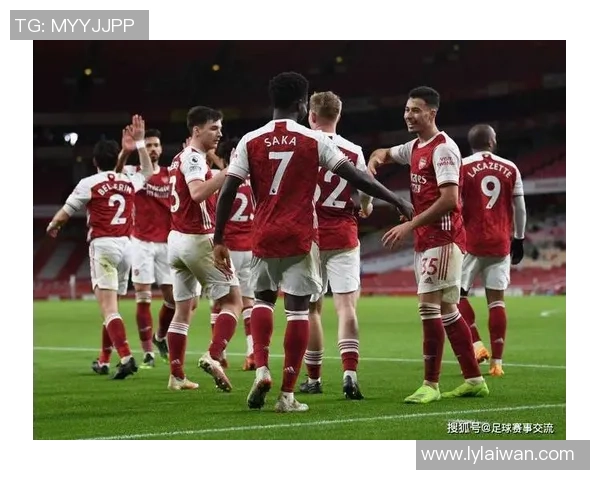 中超精彩对决AC米兰大胜阿森纳乌龙球引发全场狂欢与转会传闻