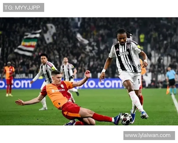 欧冠激战皇马与巴黎圣日耳曼互交白卷全场气氛紧张引发热议 欧冠激战皇马与巴黎圣日耳曼互交白卷全场气氛紧张引发热议